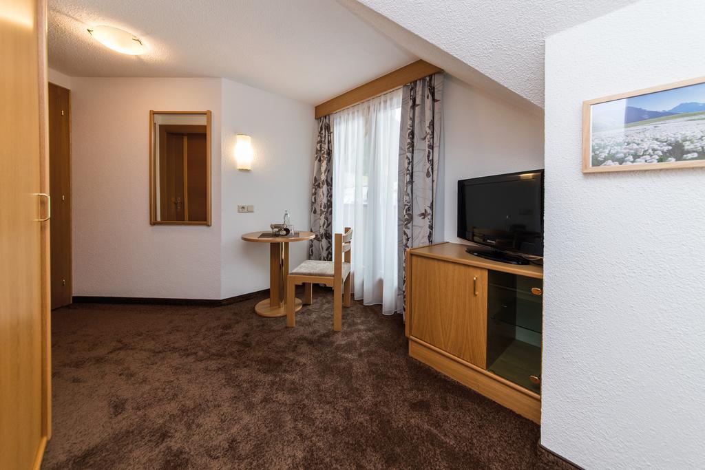 Hotel Idhof Ischgl Exterior photo